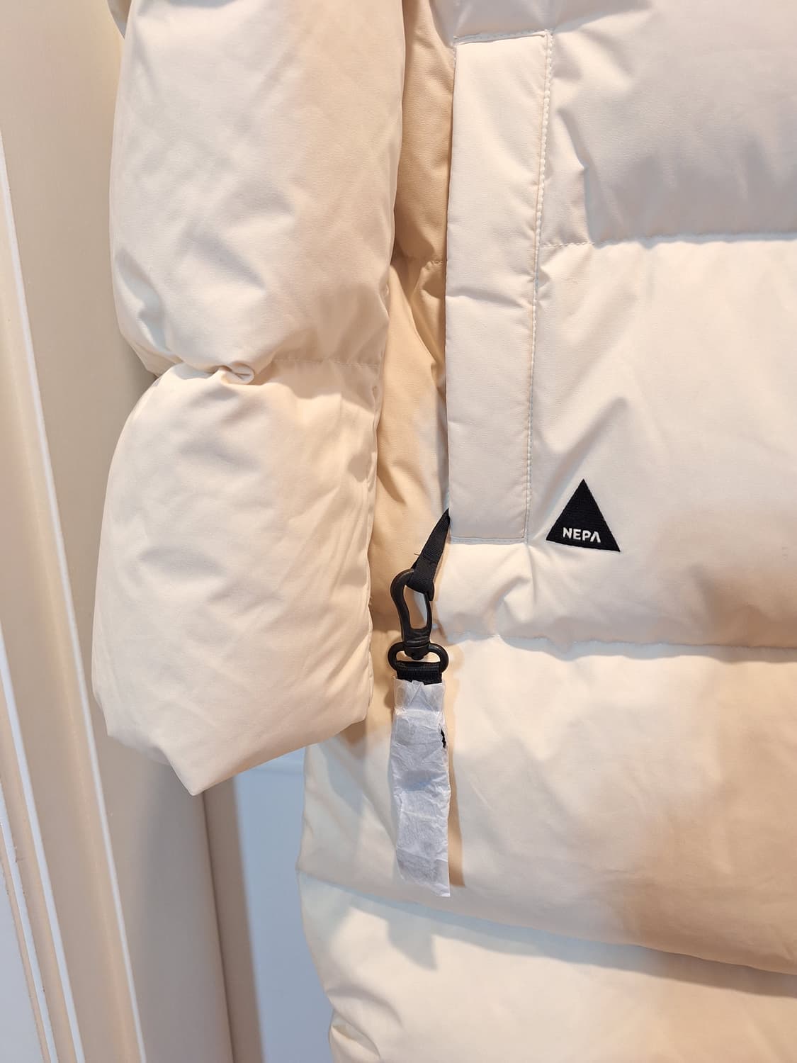 네파 공용 구스 롱패딩  상품이미지3