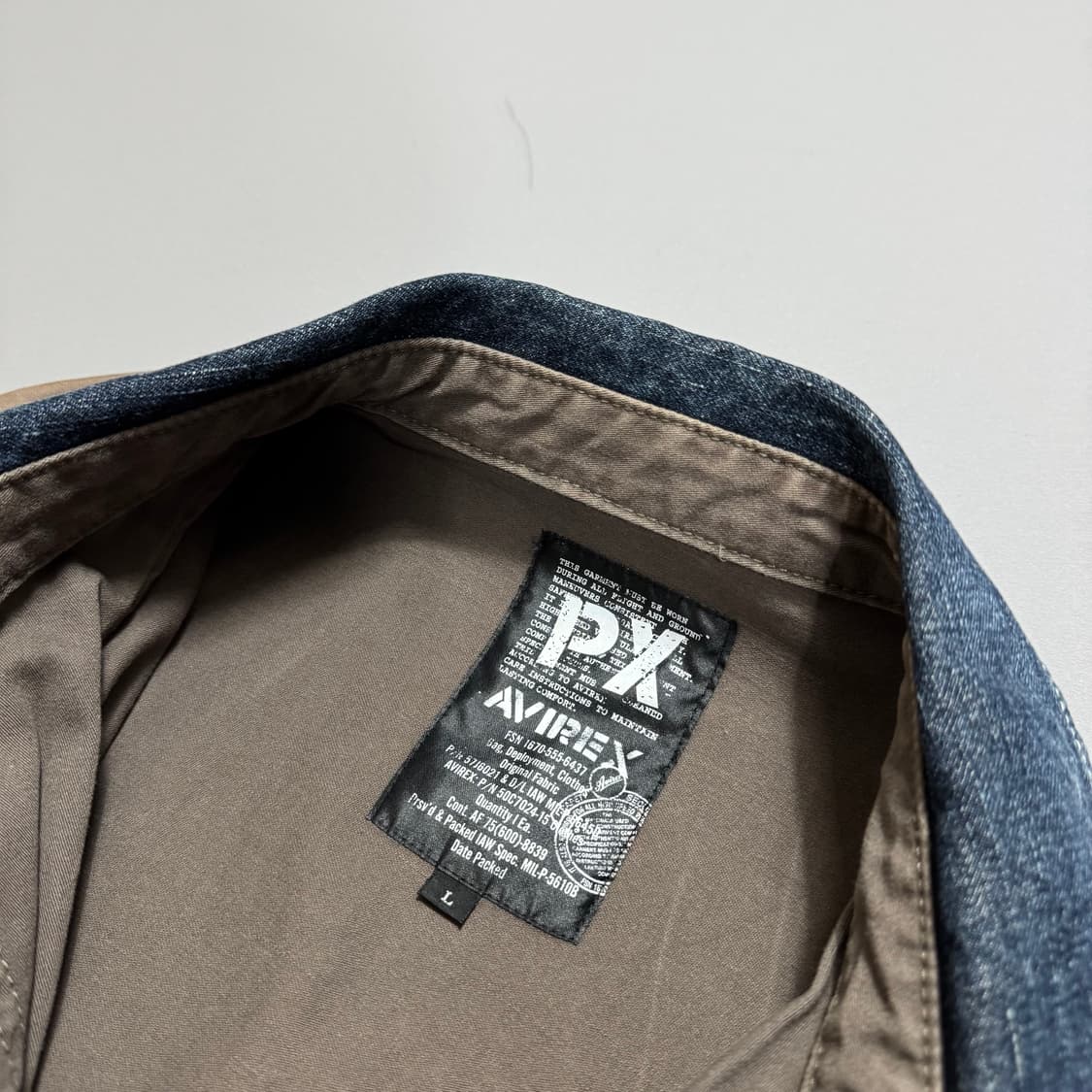 아비렉스 PX 브라운컬러 데님 패치 워크 가공 워시드 코튼 헌팅 자켓 상품이미지3