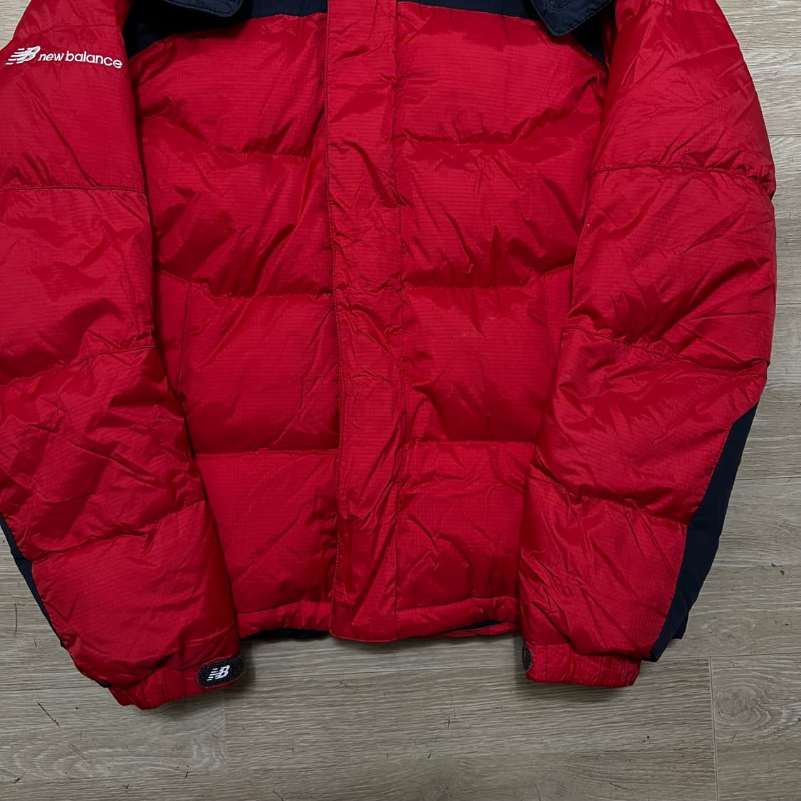 뉴발란스 덕다운 배색 후드 푸퍼패딩 점퍼 [레드] M/95 상품이미지3
