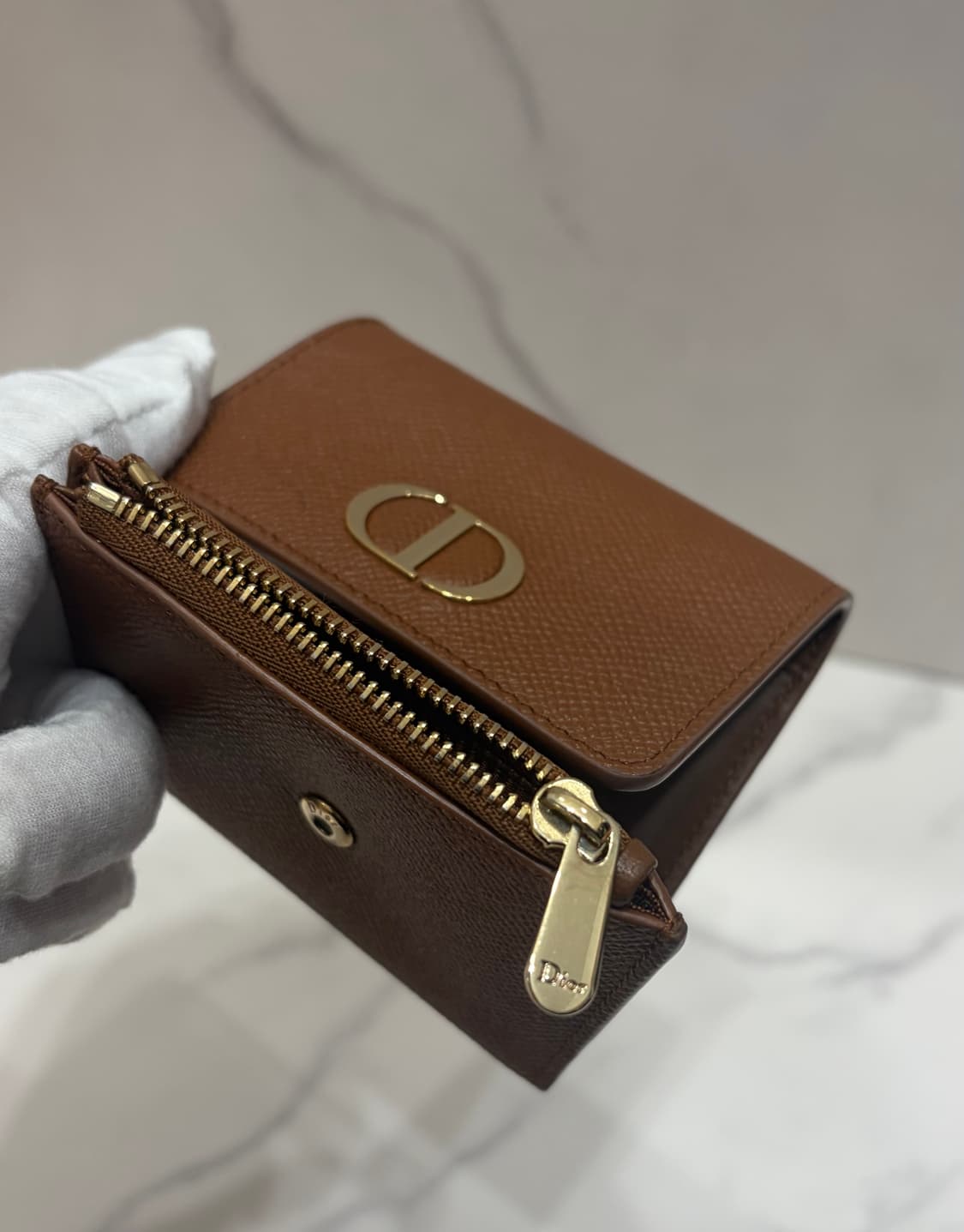 [정품] S급 디올 30 몽테인 로터스 반지갑 상품이미지5