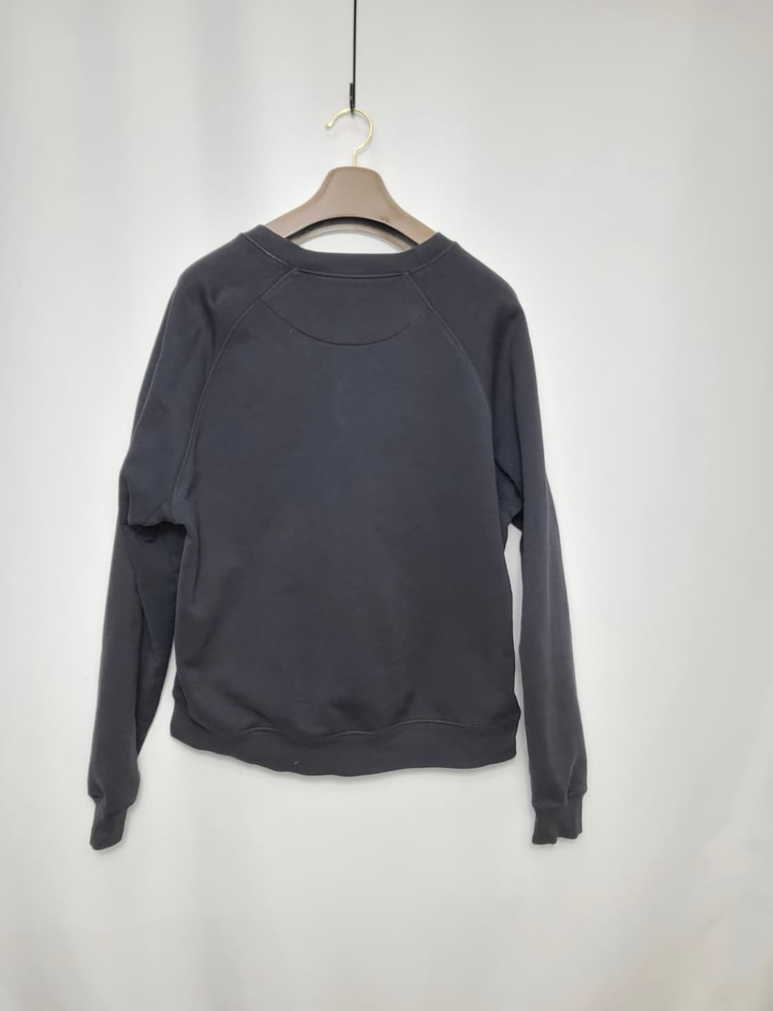 비비안웨스트우드 ORB 스프레이 맨투맨 네이비 M 상품이미지2