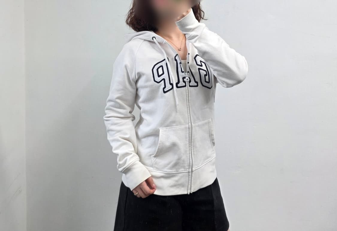 [프립]갭 로고 후드 집업 화이트 상품이미지1