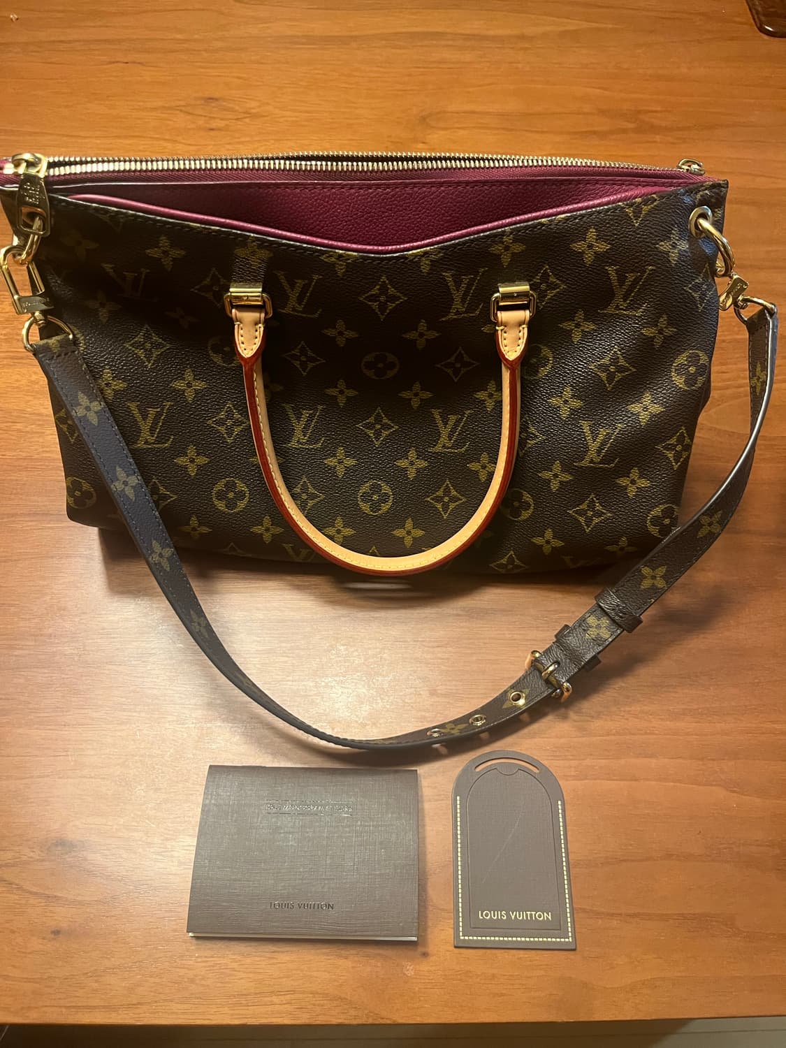 루이비통 팔라스 모노그램 M40906 (A급) 상품이미지2