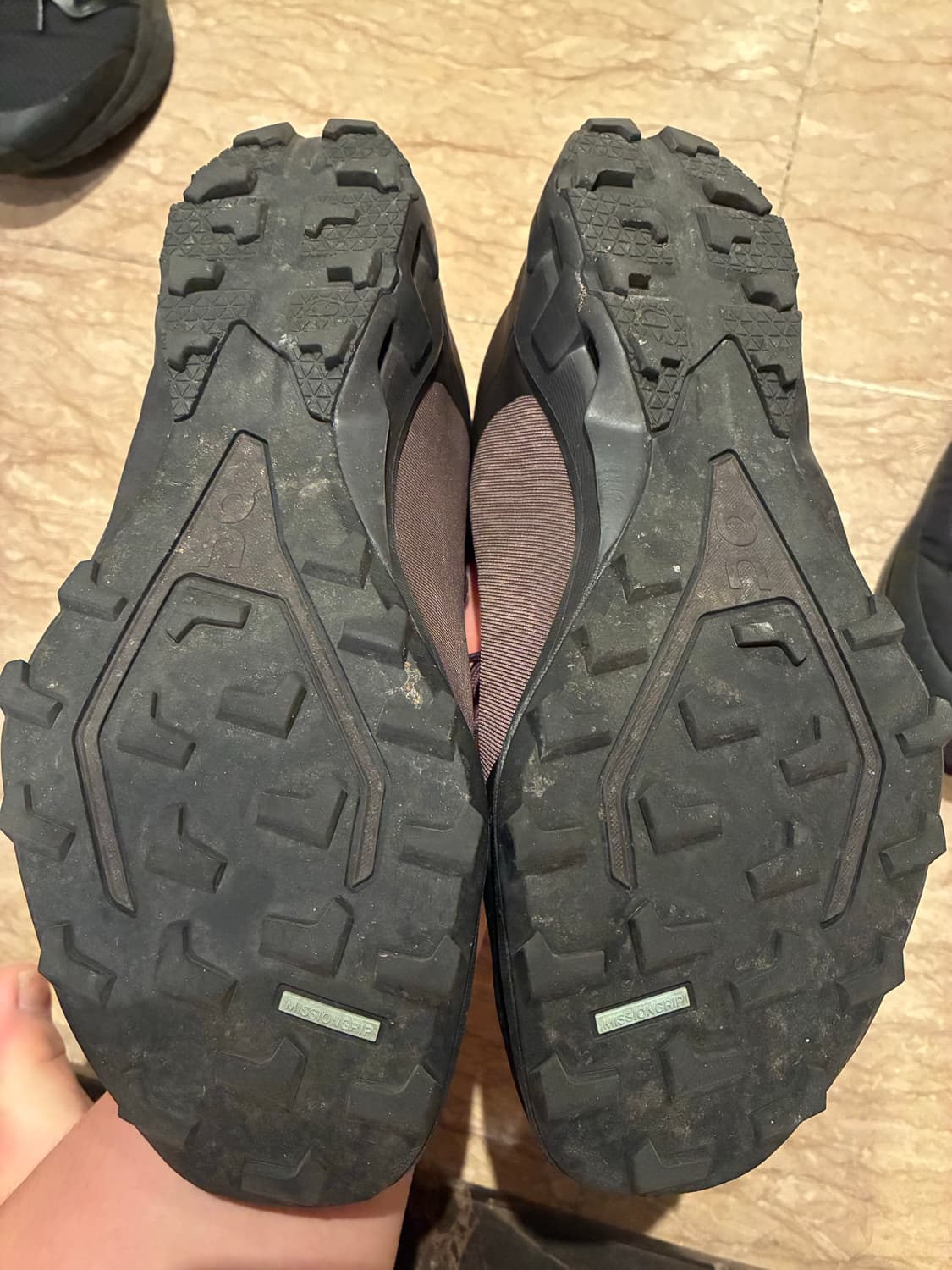 포스트 아카이브 팩션 클라우드벤쳐 피크 카카오 상품이미지2