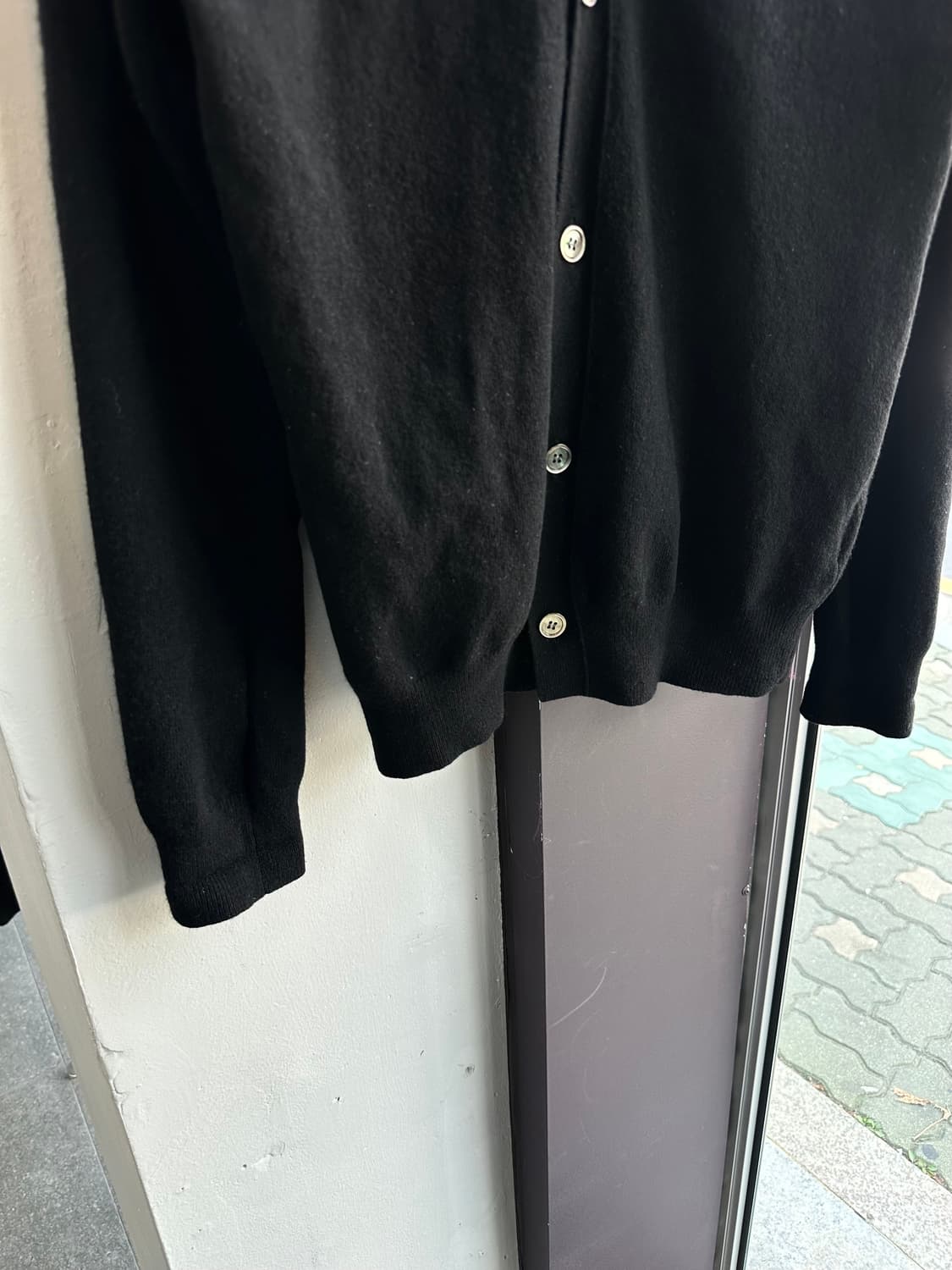 L/ 꼼데가르송 레드와펜 울 가디건 상품이미지4