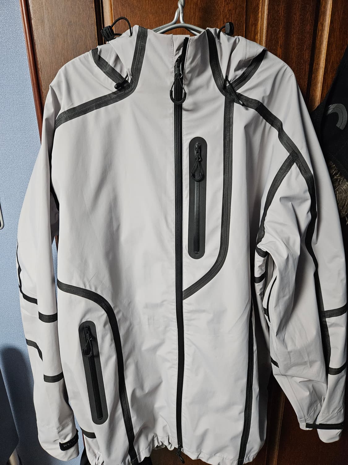 웰터익스페리먼트 바람막이 상품이미지1