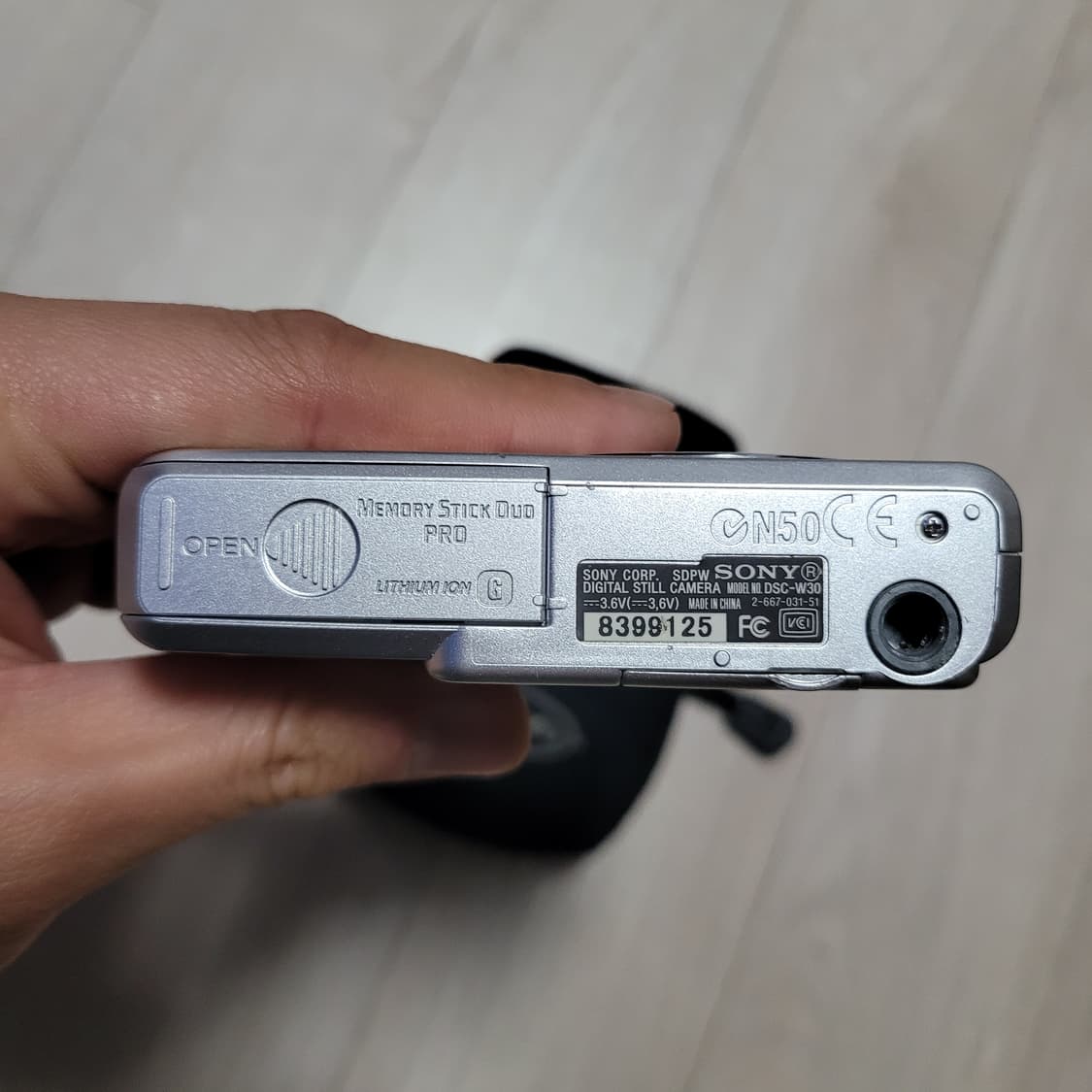 소니 사이버샷 dsc-w30 디카 고장품 상품이미지4