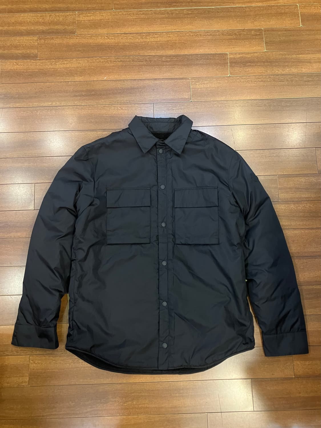 몽클레어 카시스 블랙와펜 패딩 셔츠자켓 (size 4) 상품이미지1