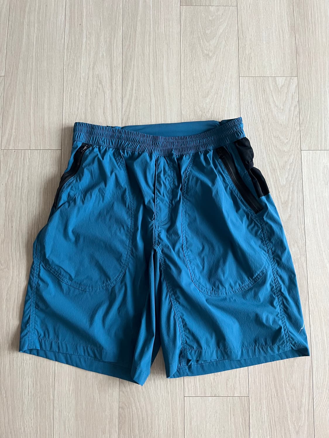Cayl stretch nylon shorts 케일 반바지 상품이미지1