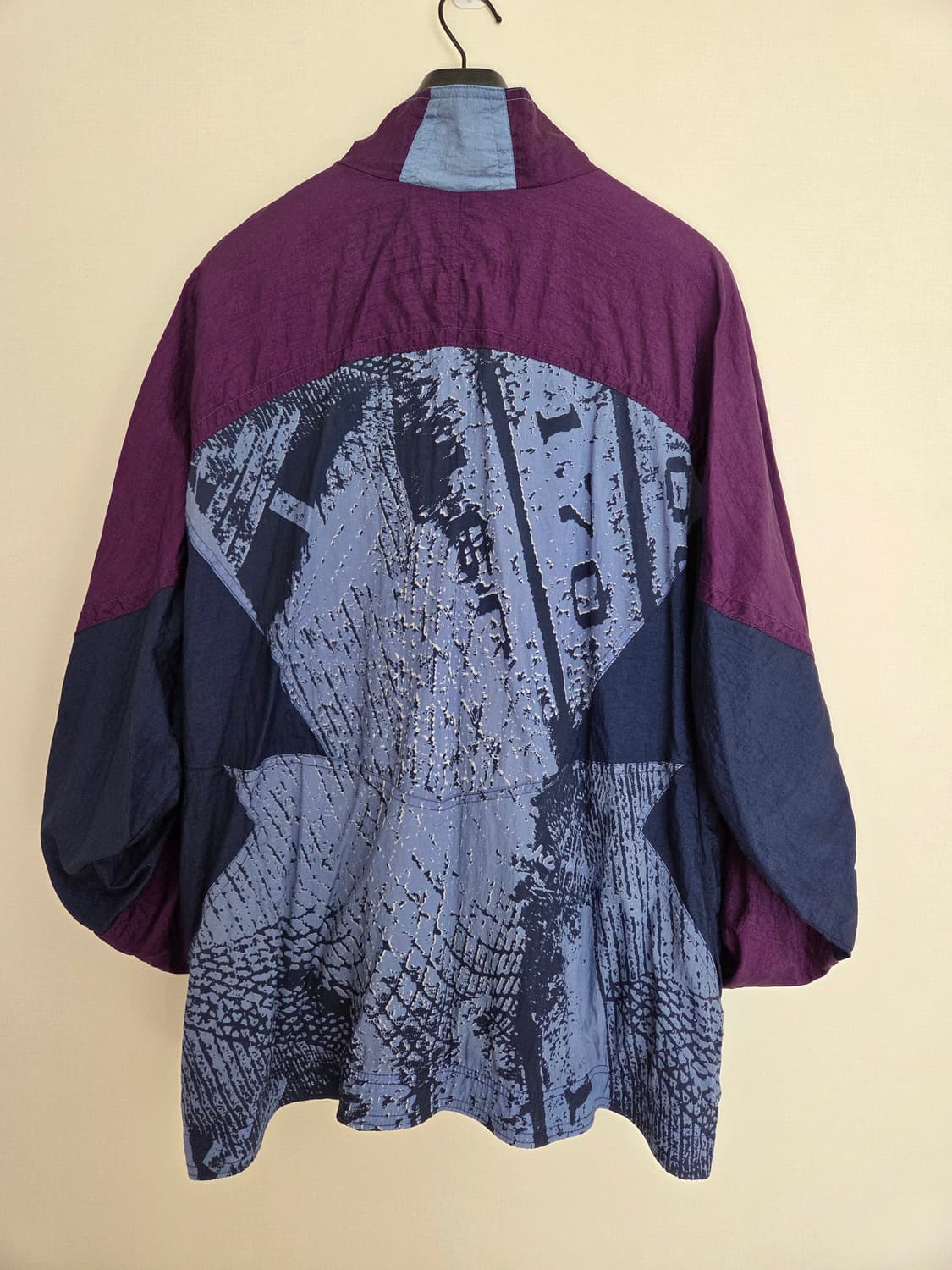 지드래곤 지디 착용 나이키 빈티지 바람막이 상품이미지3