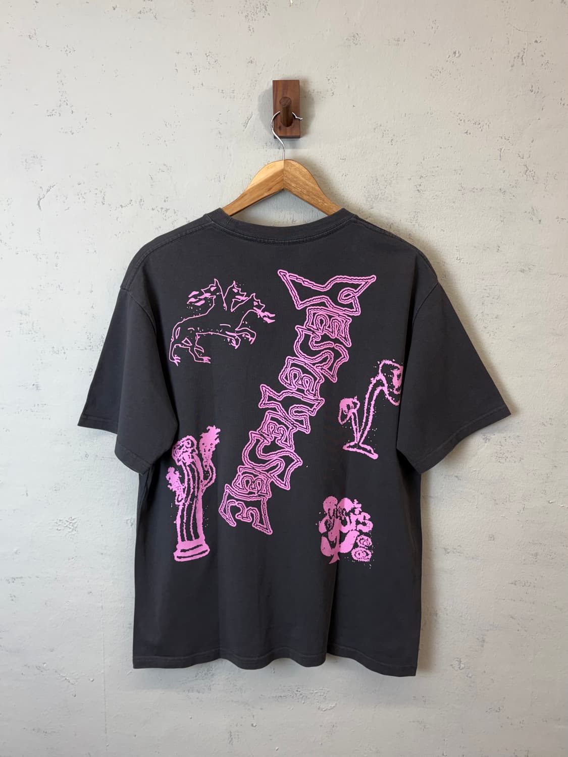 예스아이씨 Y.E.S Doodle gun metal 반팔티 상품이미지2