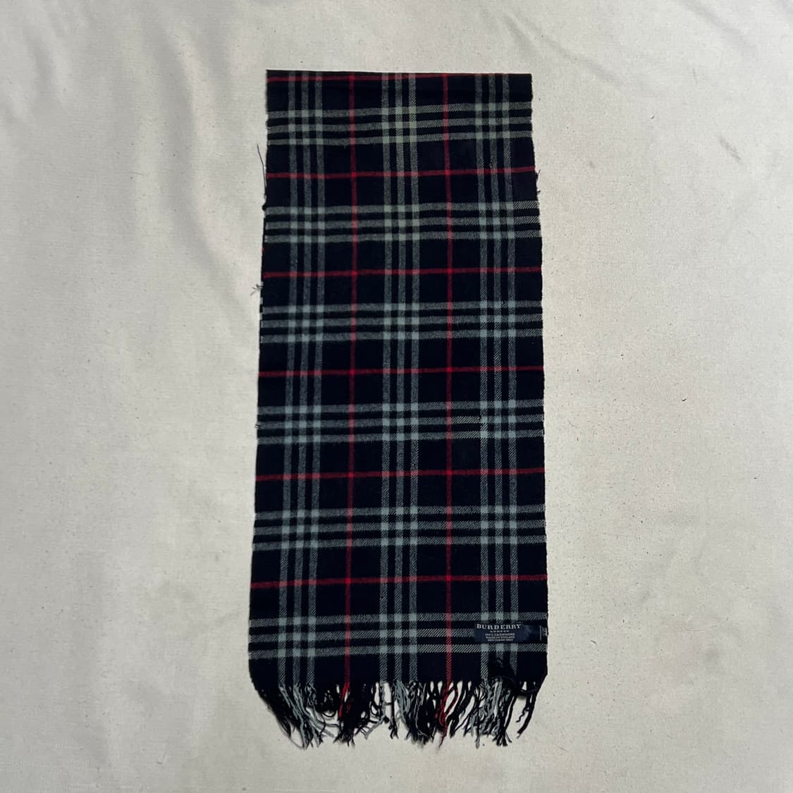 OS 버버리 네이비 노바체크 캐시미어 머플러 상품이미지3