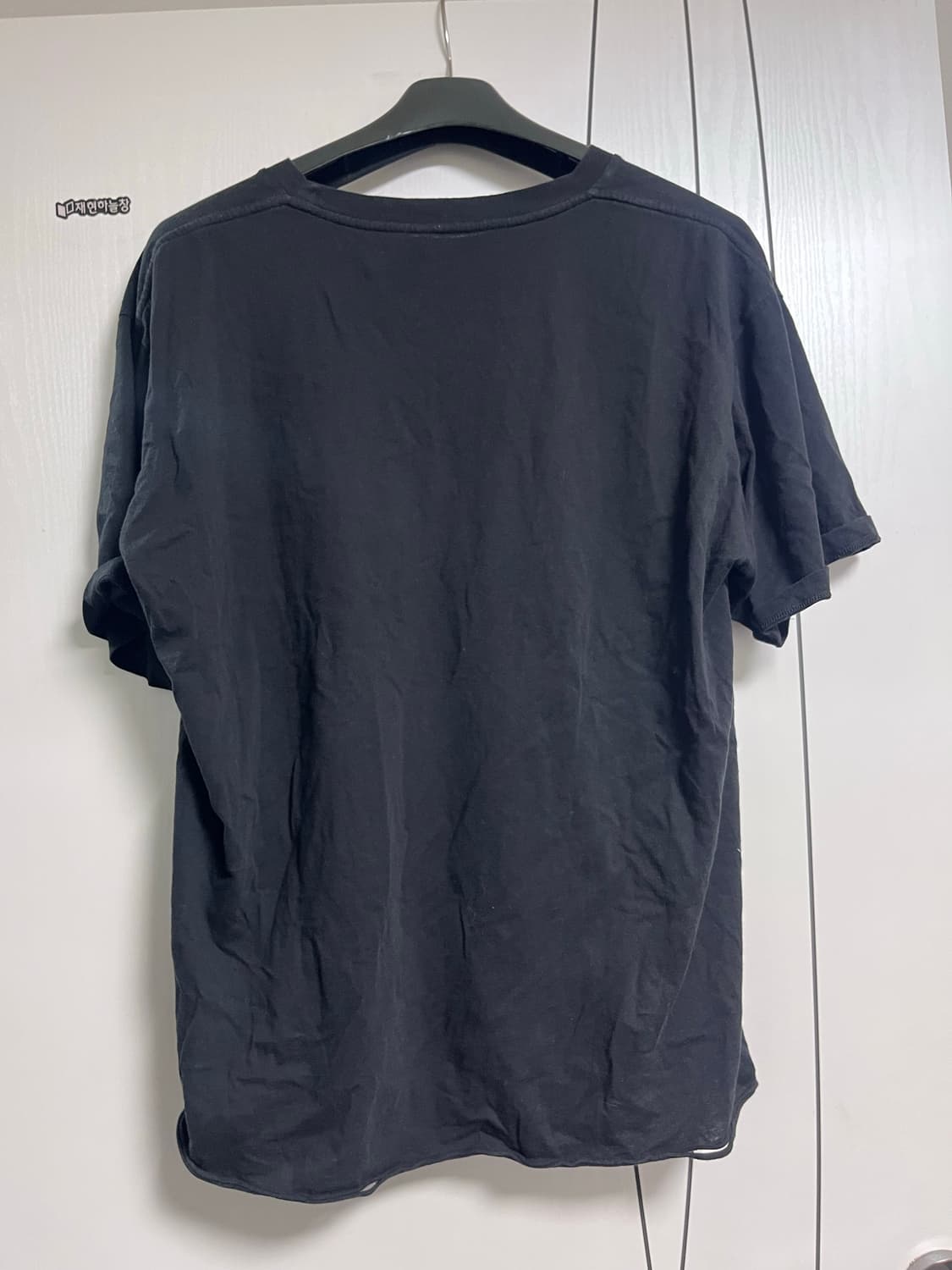 생로랑 로고 프린팅 반팔 블랙 L  상품이미지2