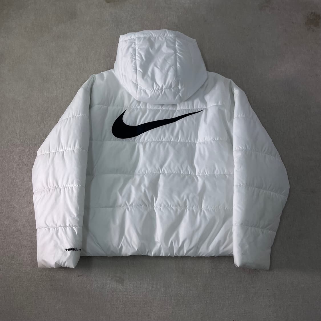 W 100 나이키 신형 백스우시 화이트 푸퍼 패딩 상품이미지1