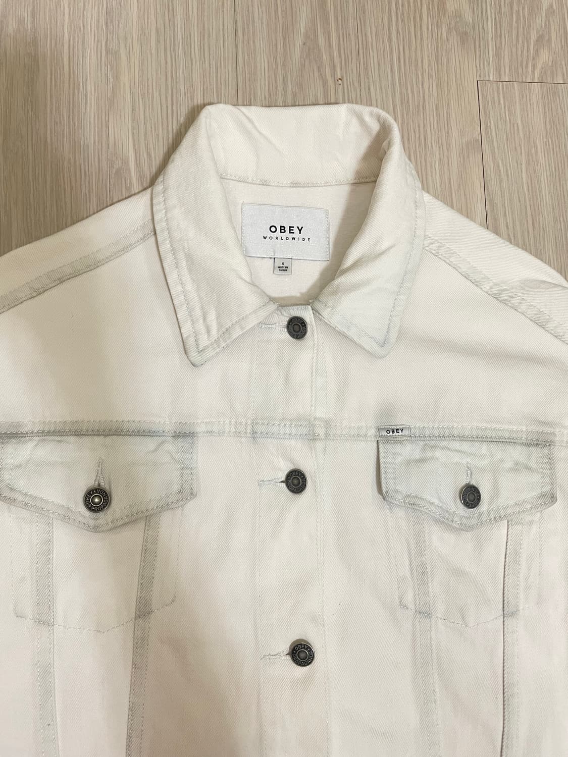 (유일매물) 오베이 OBEY 화이트 데님 트러커 자켓 상품이미지2
