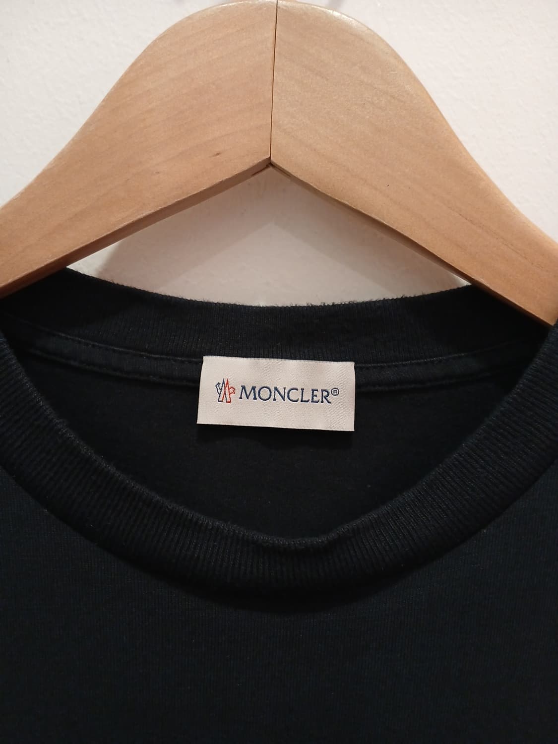 (정품) 몽클레어 반팔티 상품이미지5