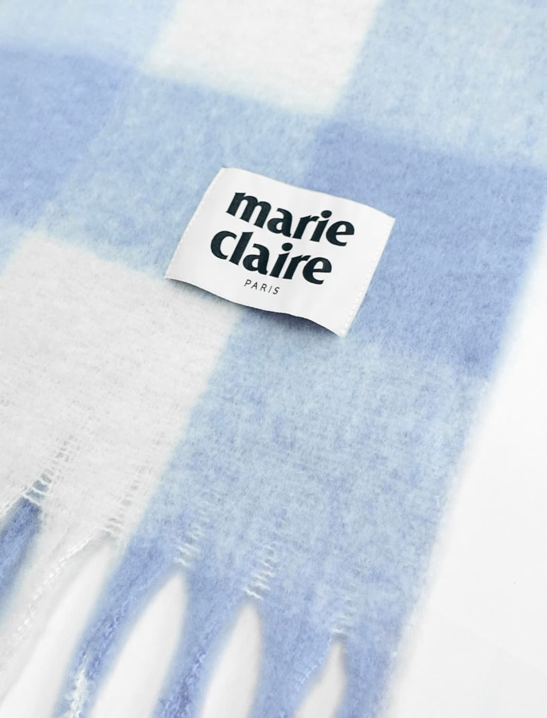 마리끌레르 코튼캔디 체크 머플러 스카이블루 상품이미지2