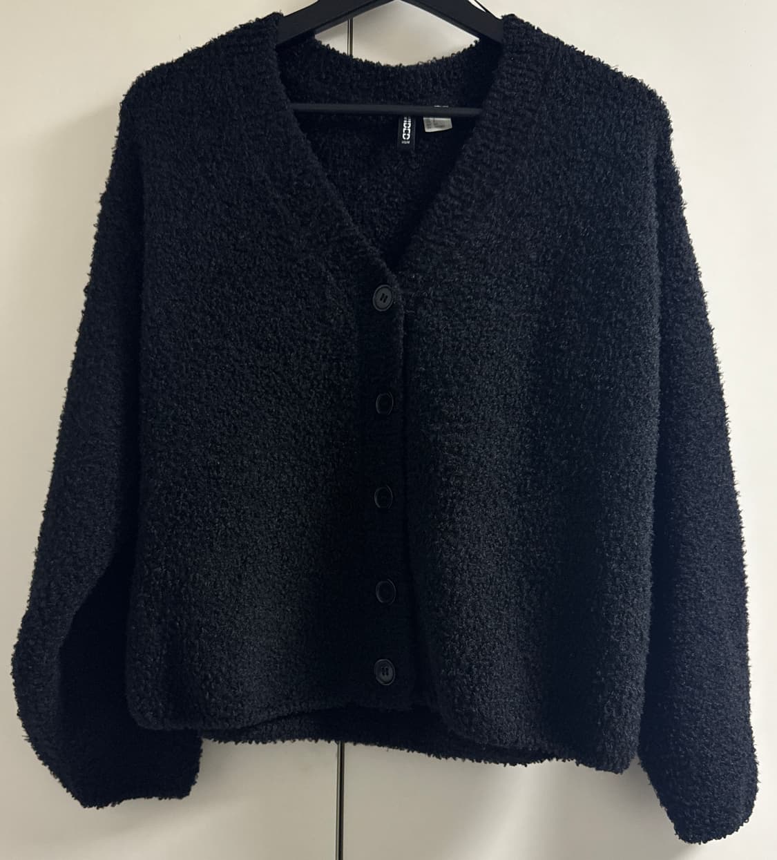 H&M 블랙 뽀글이 V넥 가디건 S사이즈 상품이미지1