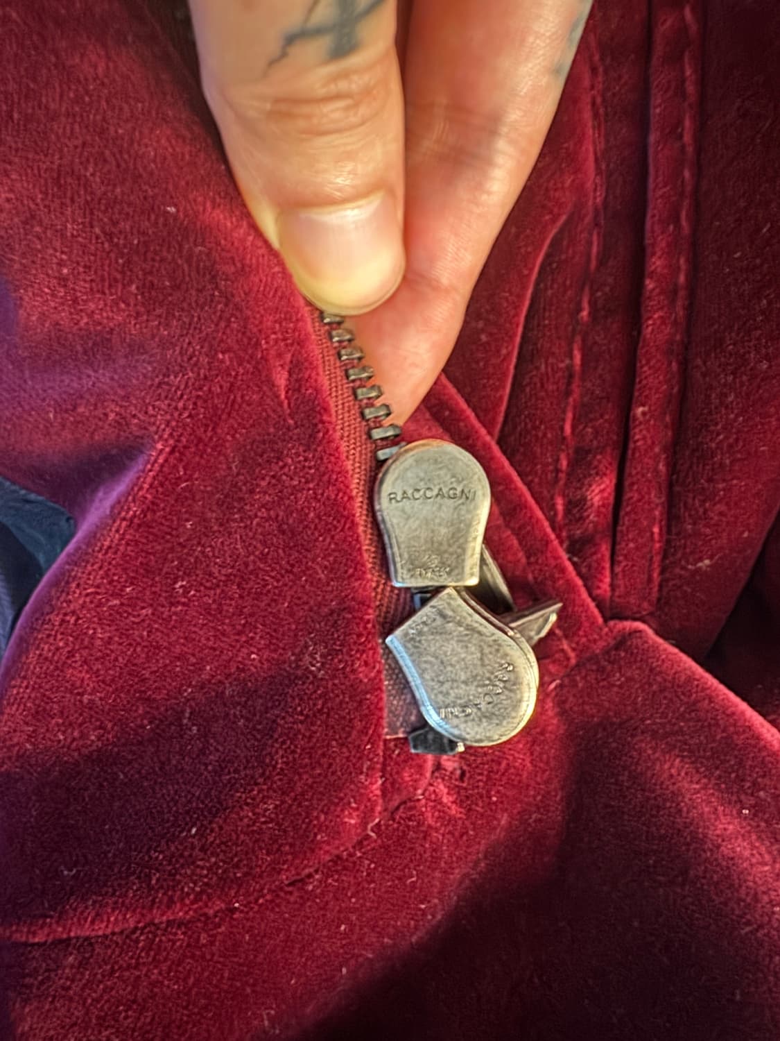 하이더아커만 버건디 벨벳자켓 상품이미지4