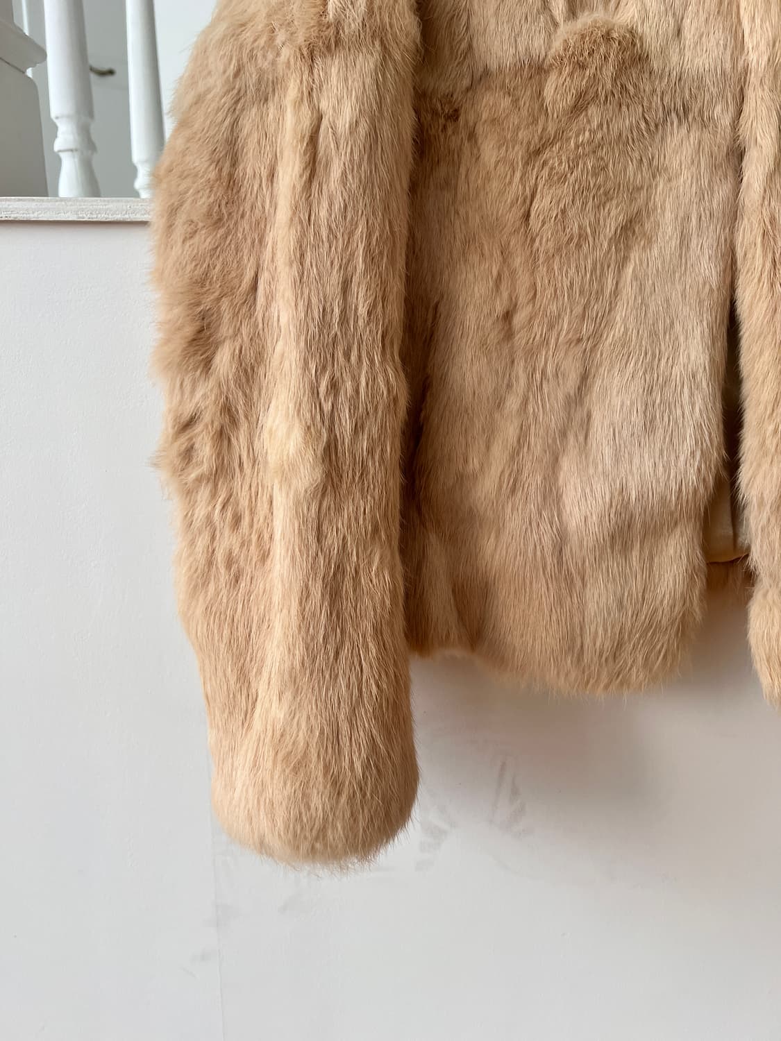 모르간 베이지 래빗퍼 재킷 상품이미지6