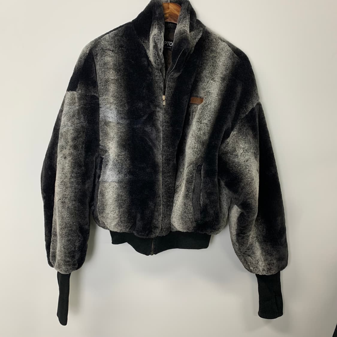 스컬프터 포우 퍼 핑거리스 퍼 자켓 상품이미지3