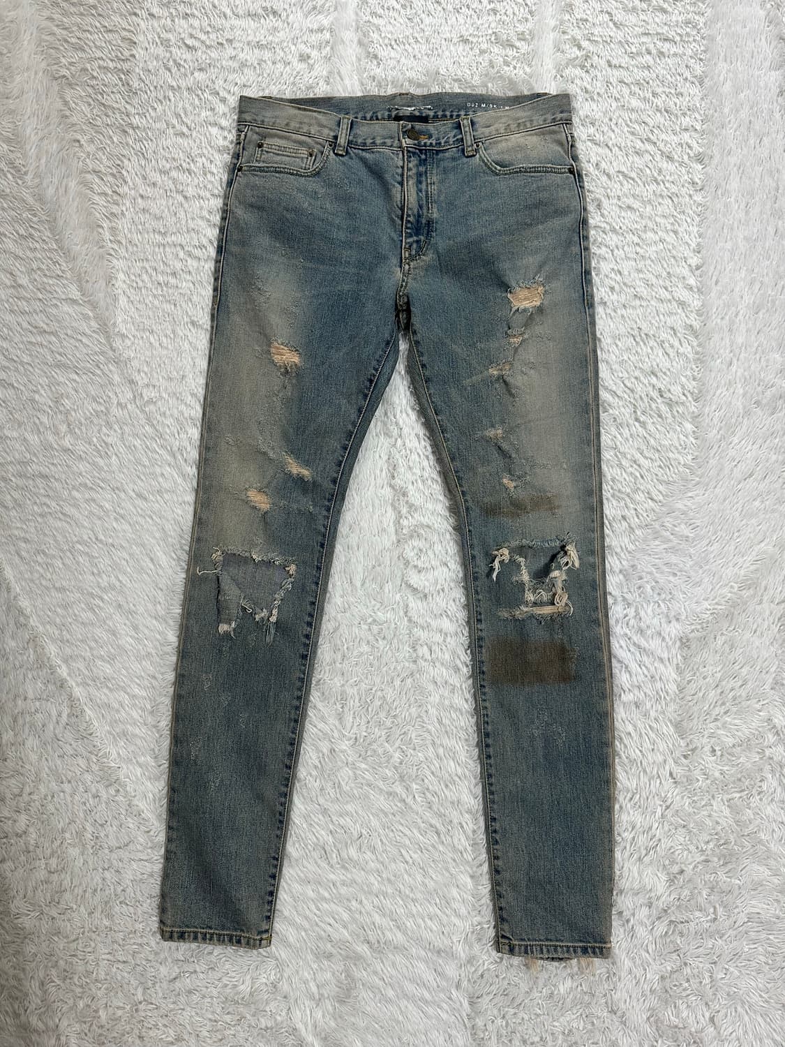 생로랑 D02 스키니핏 디스트로이드 진 31 상품이미지3