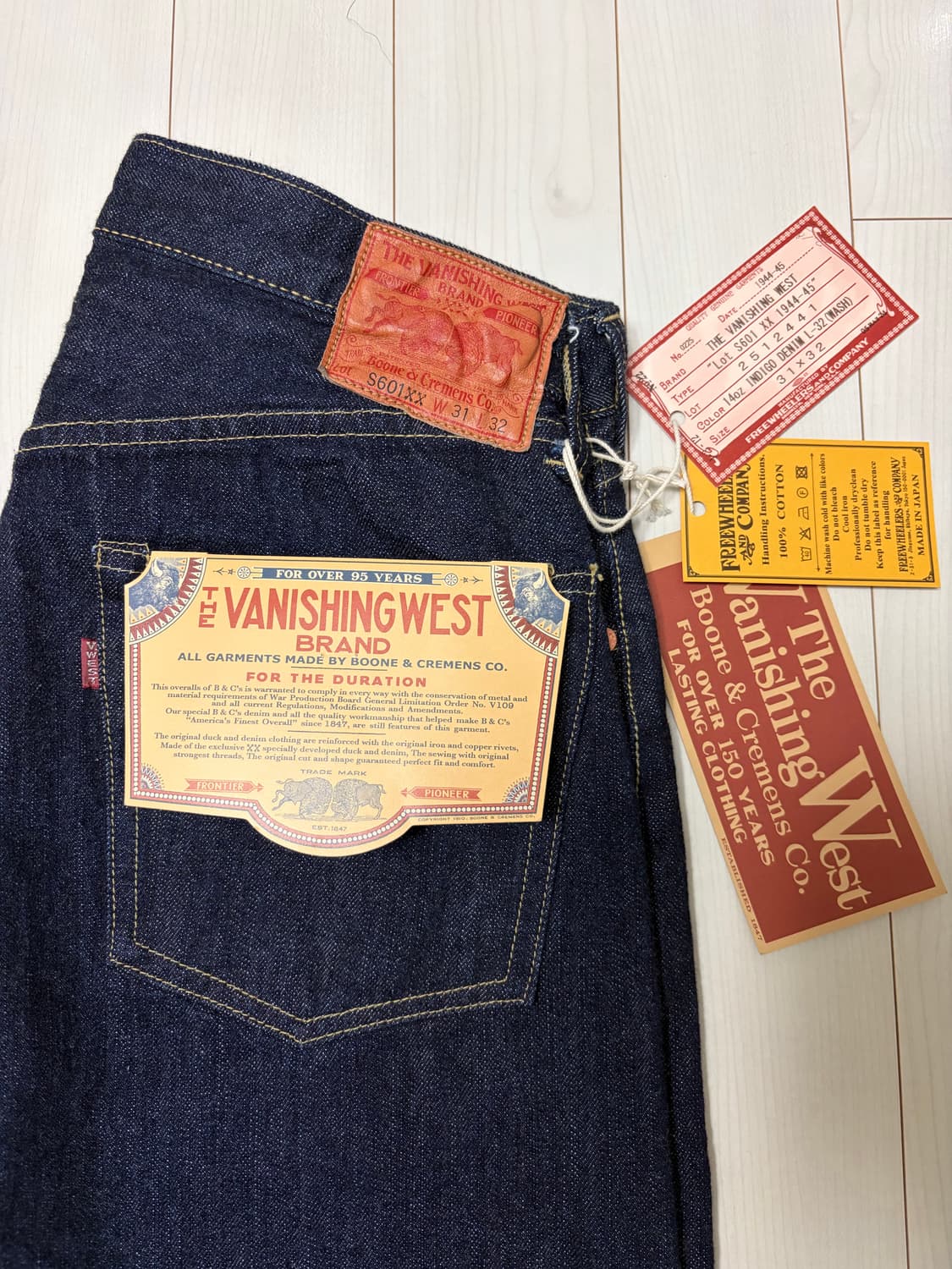 프리휠러스 1944-45 / 31사이즈 시착 제품 상품이미지1