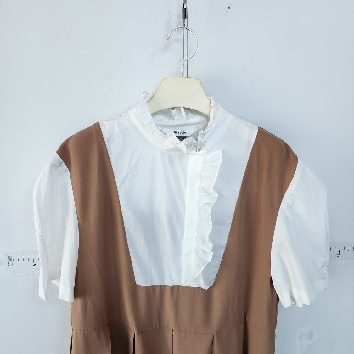 쥬시주디 반팔 프릴 카라 플리츠 원피스 상품이미지3