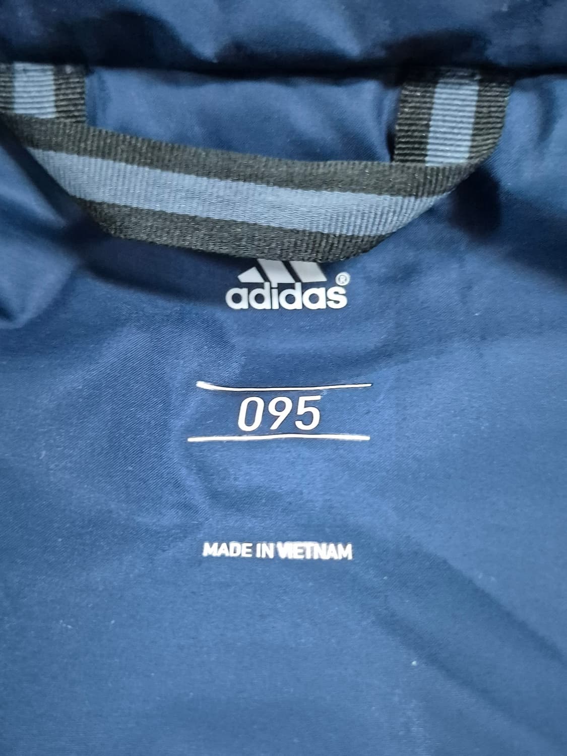 ADIDAS 조끼패딩 상품이미지3