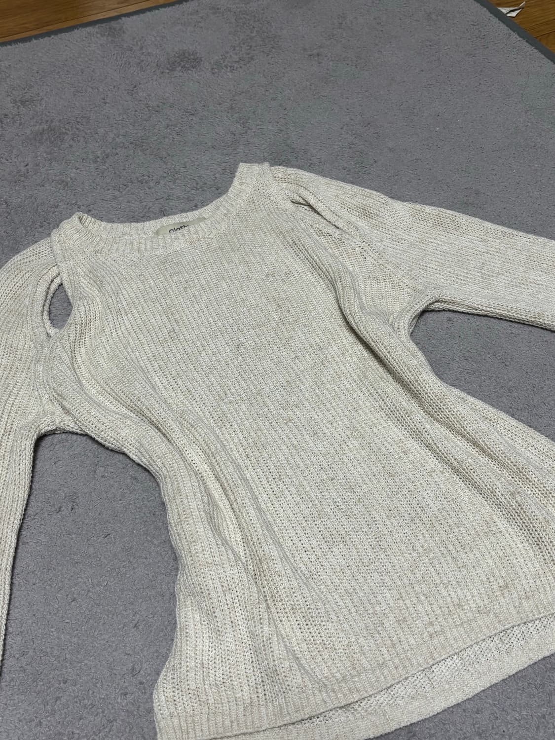 아이보리 트임 니트 상품이미지1