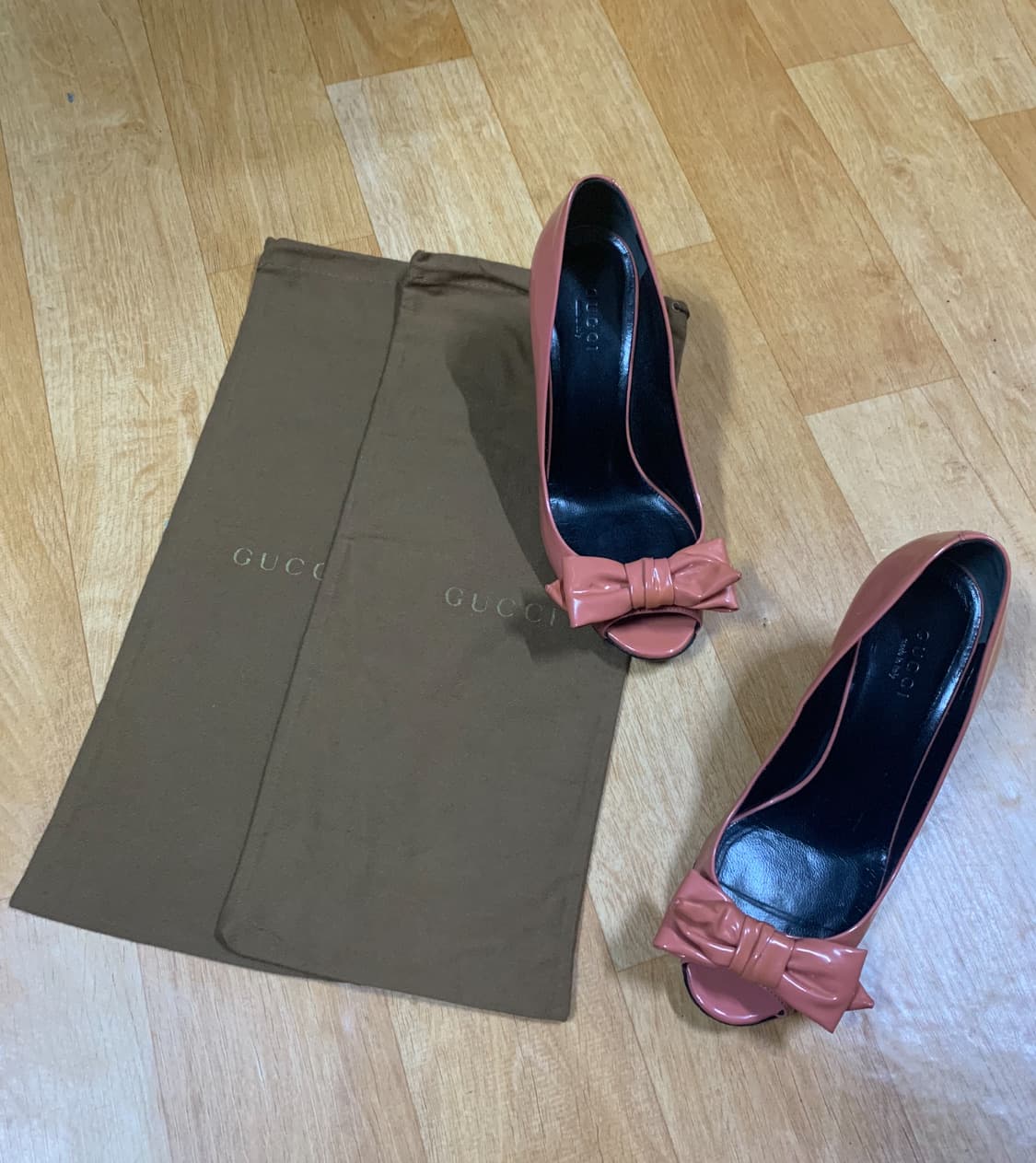 GUCCI 구찌 페이던트 오픈 토 플랫폼(36 사이즈) 상품이미지1