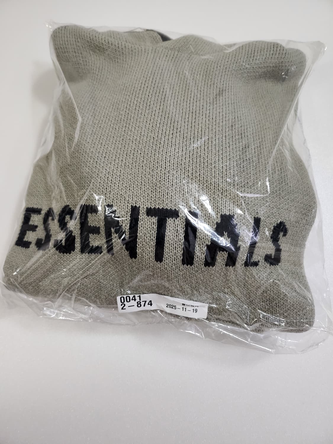 에센셜 후드니트 상품이미지5