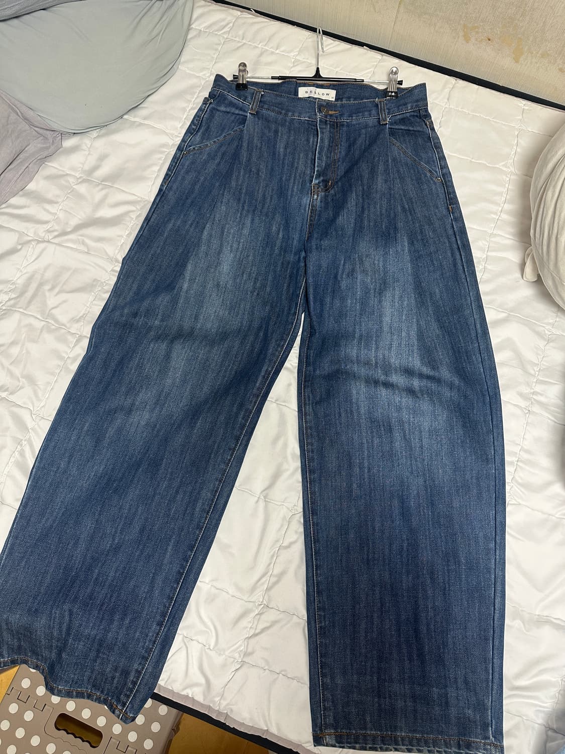 비슬로우 딥원턱 페이드 데님 30 상품이미지2