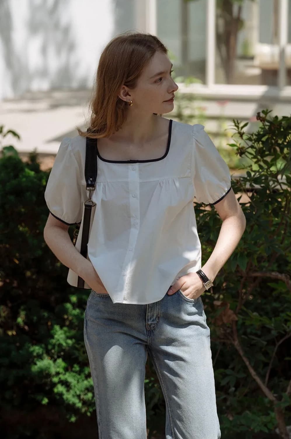 틸아이다이 반팔 블라우스 상품이미지2