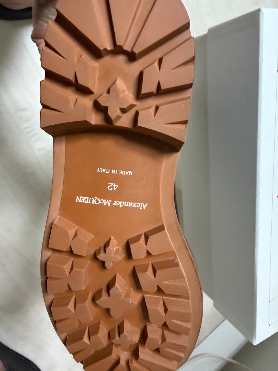 알렉산더맥퀸 첼시부츠 42(270)사이즈 판매 상품이미지5