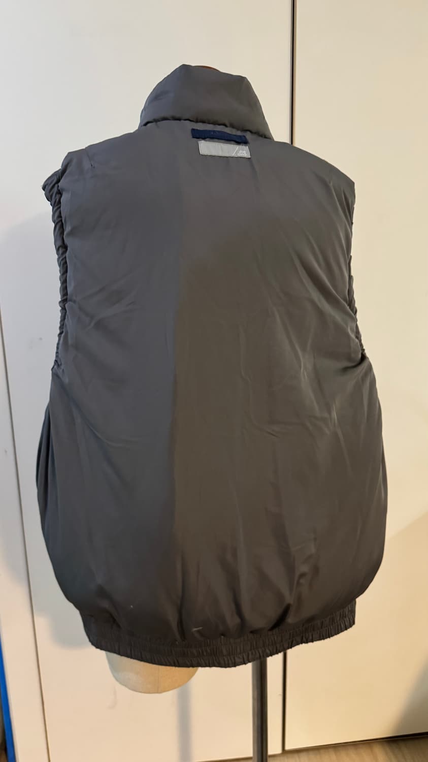 The Ilma 더 일마   리버시블 패딩 조끼 베스트  사이즈 L 상품이미지6