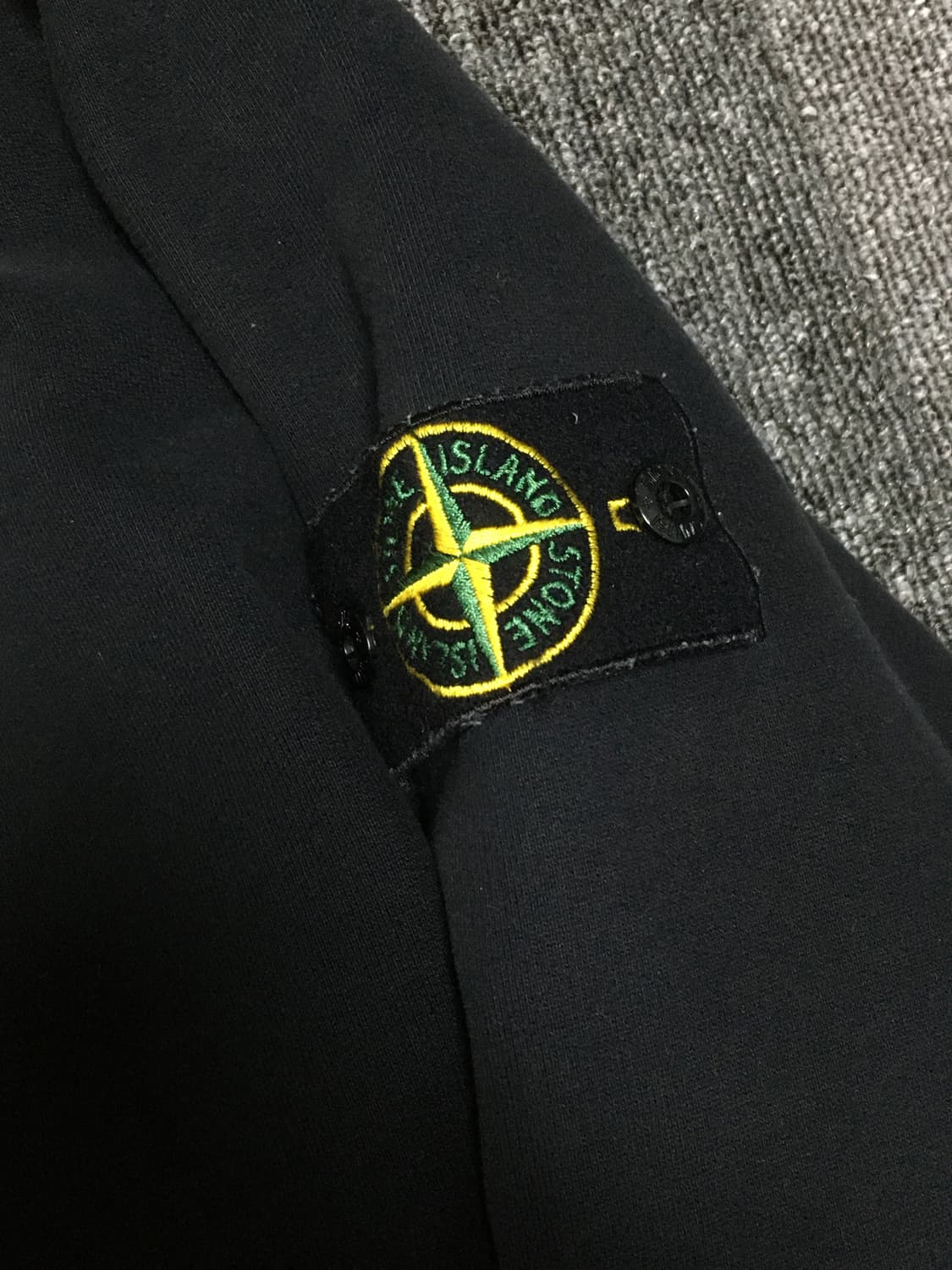 스톤아일랜드 맨투맨 상품이미지2