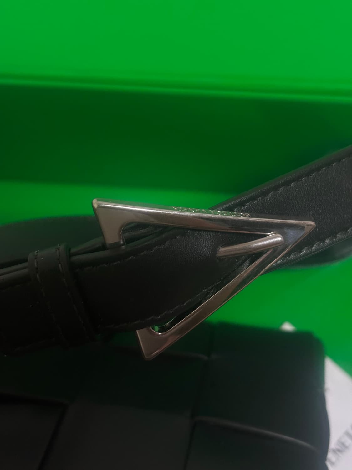 보테가 베네타 카세트백 다크모스 상품이미지3