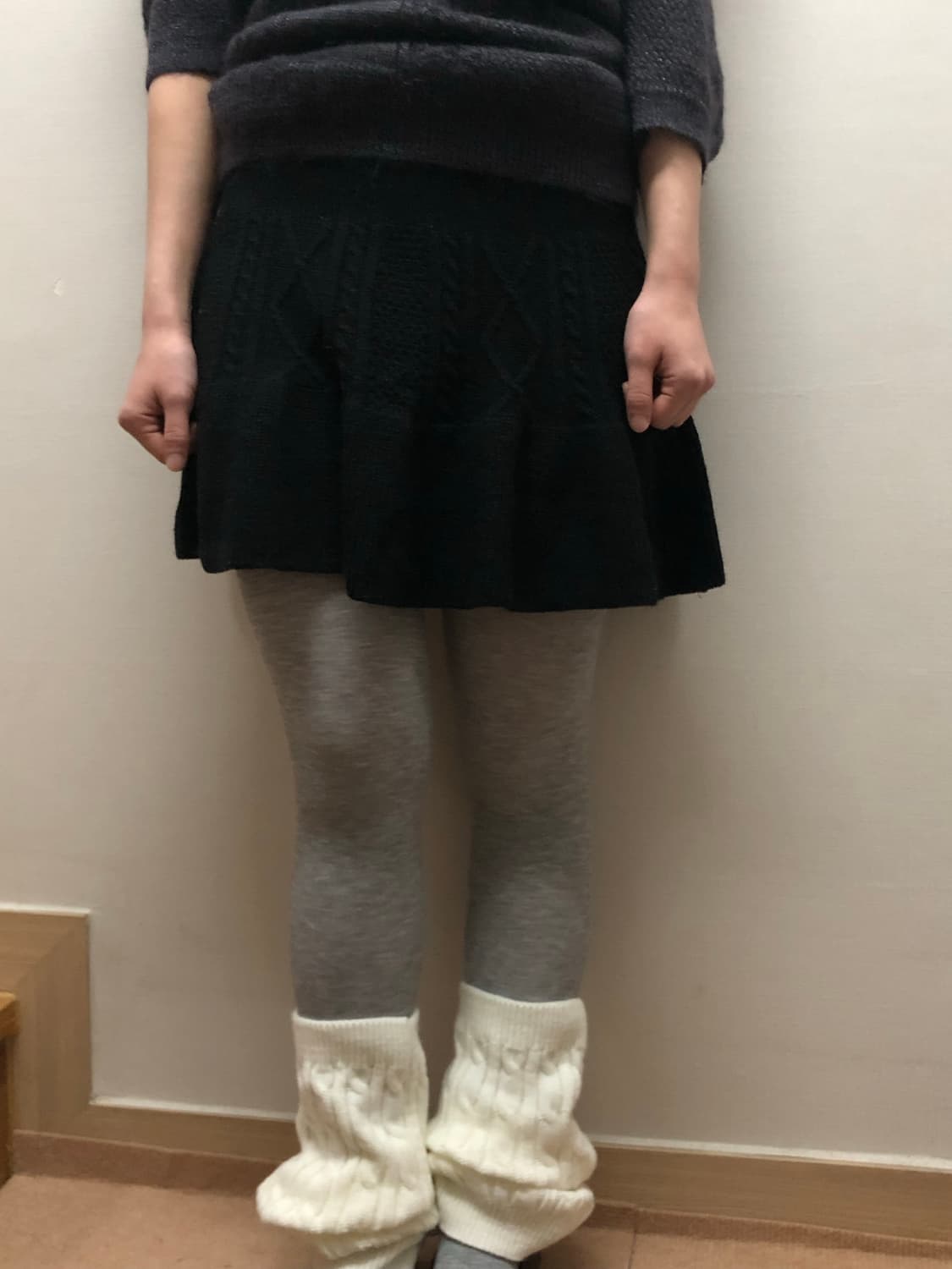 빈티지 블랙 니트 플레어 스커트 상품이미지7
