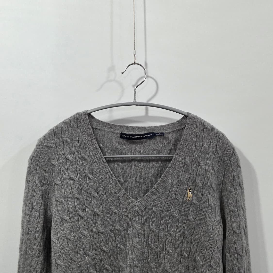 폴로랄프로렌 스포츠 우먼 램스울 케이블 브이넥 니트 M 상품이미지2