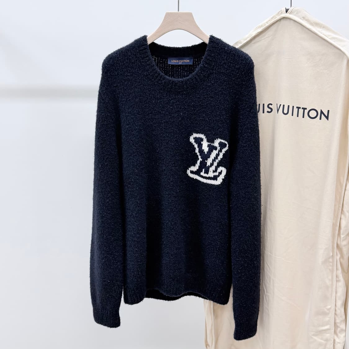 [S+급/2XL] 루이비통 LV 인타르시아 크루넥 니트 네이비 상품이미지1