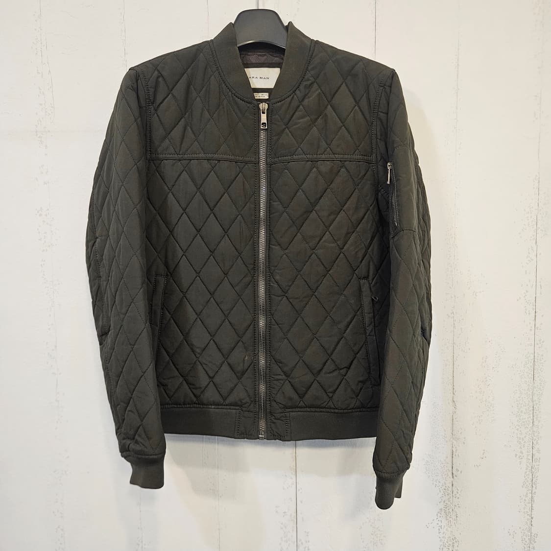 자라 맨 퀼팅 봄버 재킷 올리브 L 상품이미지1