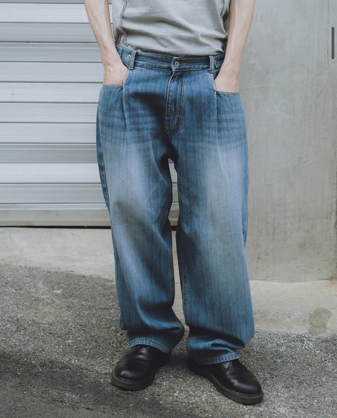 카락터 One tuck wide tapered denim pants /  상품이미지2