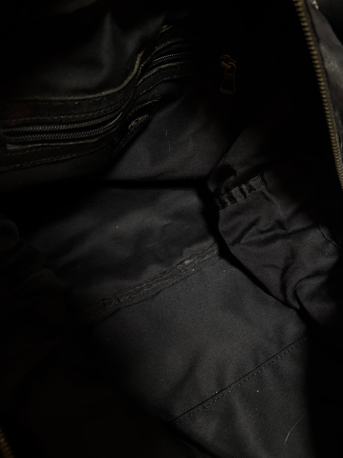 “Unknown” Y2K Black Leather Bag 상품이미지7