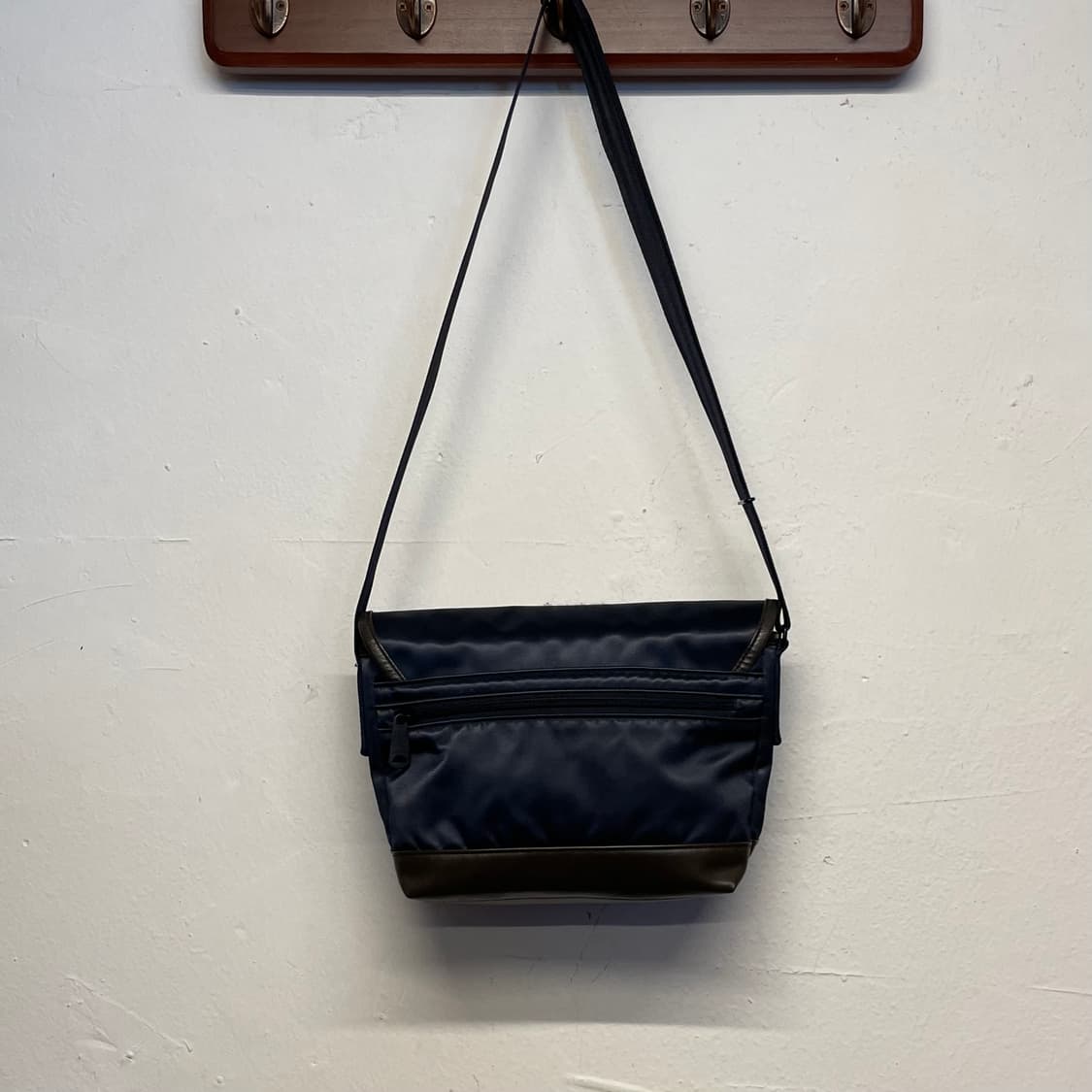 포터 X Sac's bar 네이비 나일론 크로스 백 상품이미지5