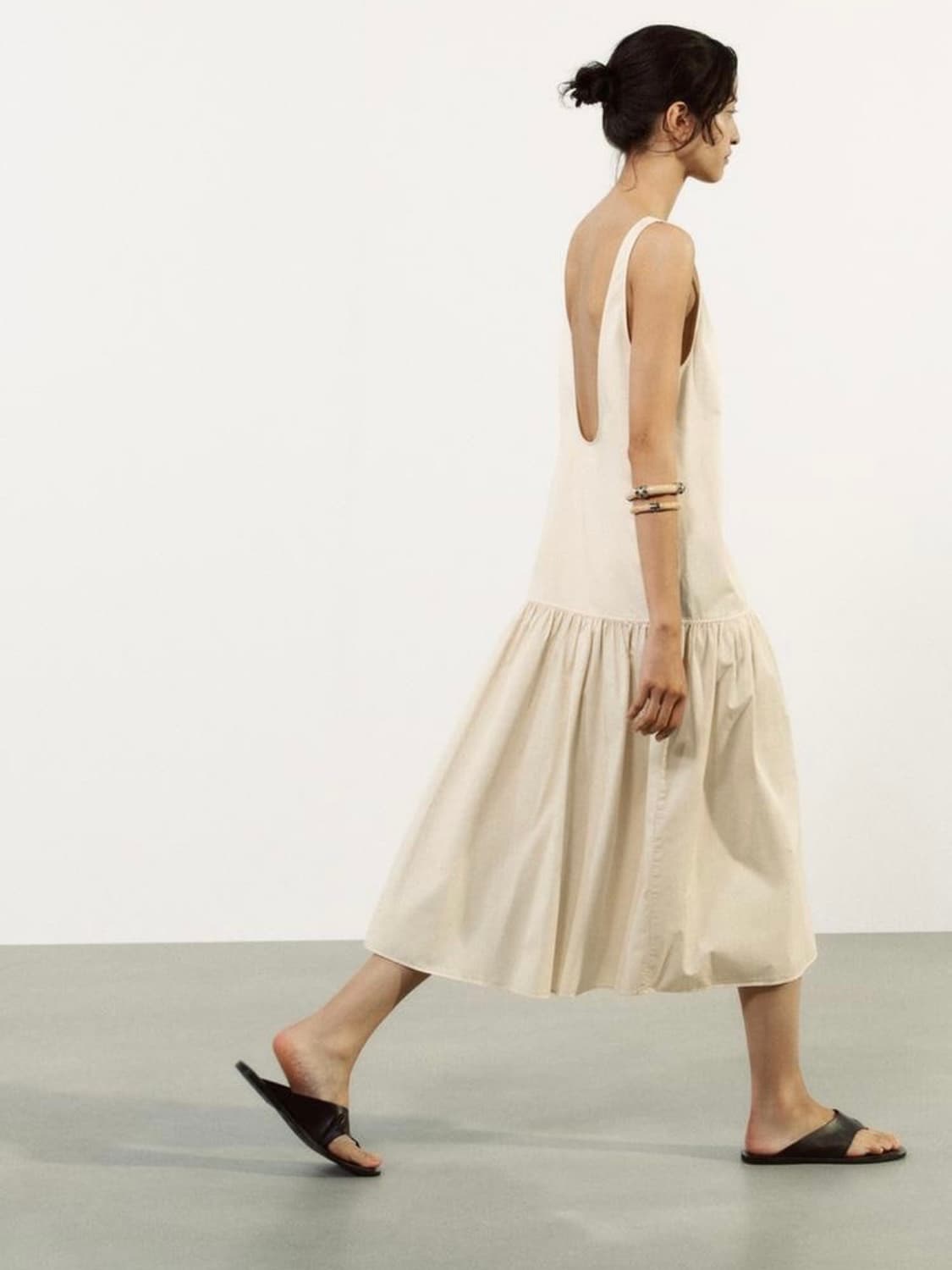 zara 자라 셔링 밑단 미디 원피스 상품이미지2