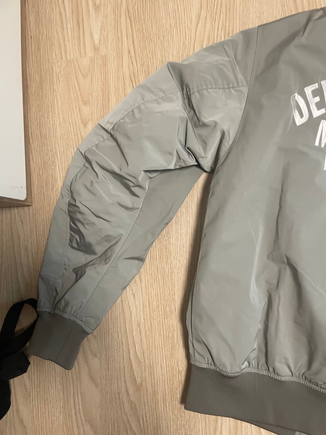 데우스 항공점퍼 상품이미지4