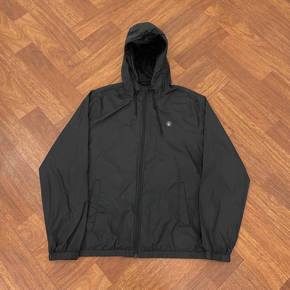 볼컴 경량 바람막이 상품이미지1