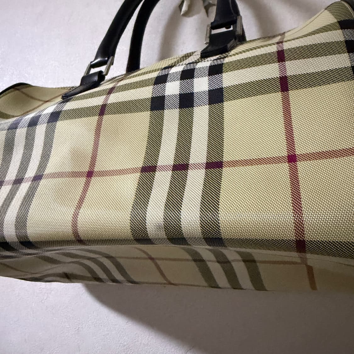 버버리 노바체크 패턴 미니 토트백 상품이미지6