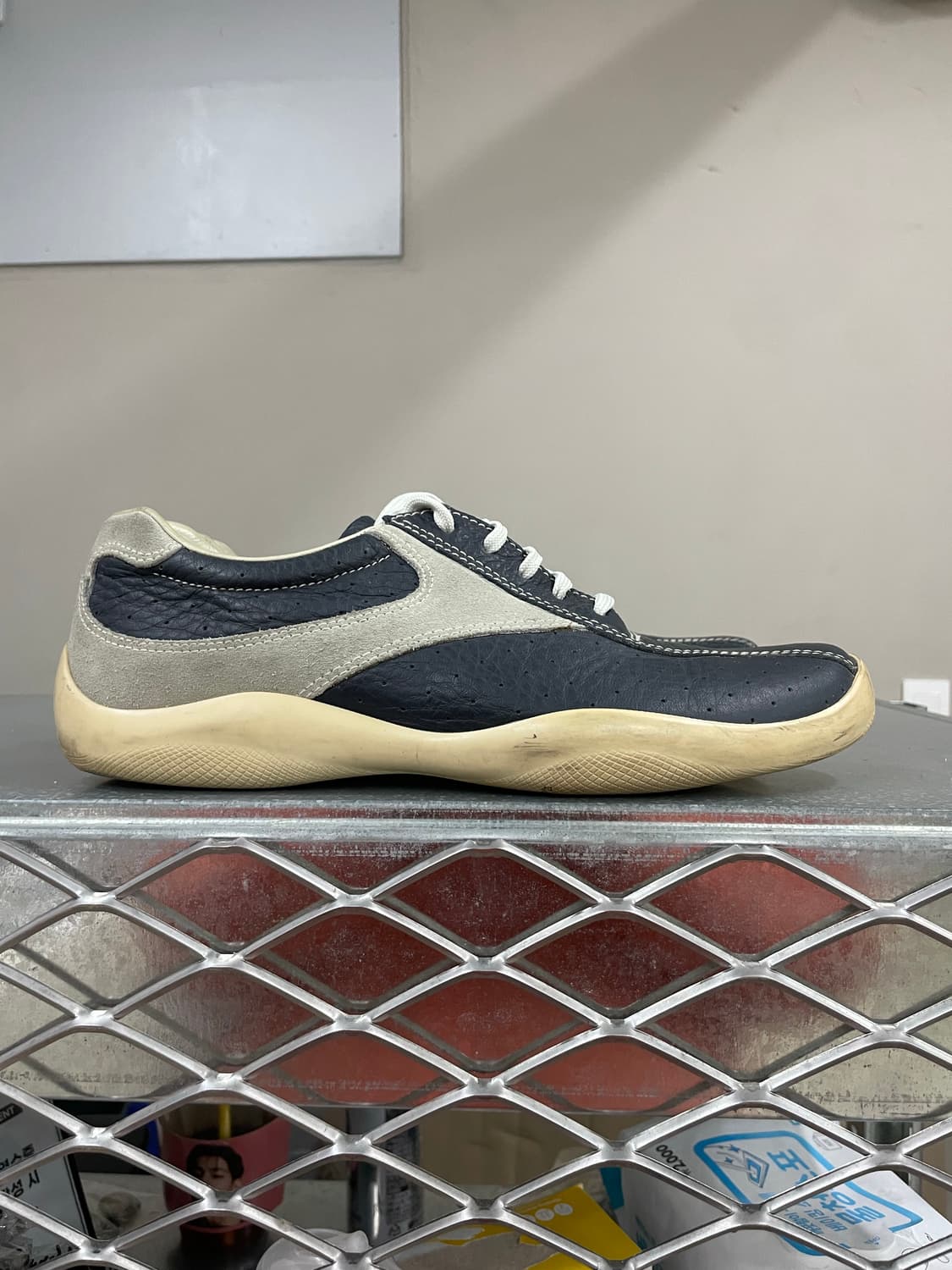 프라다 스니커즈 네이비 7 상품이미지4